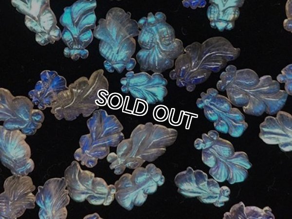 Photo2: 래브라도라이트 -금붕어 펜던트1pcs/2800원 ,10pcs/1set, 단위 판매 (2)