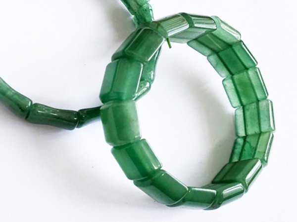 원석팔찌 최거 가 제공,