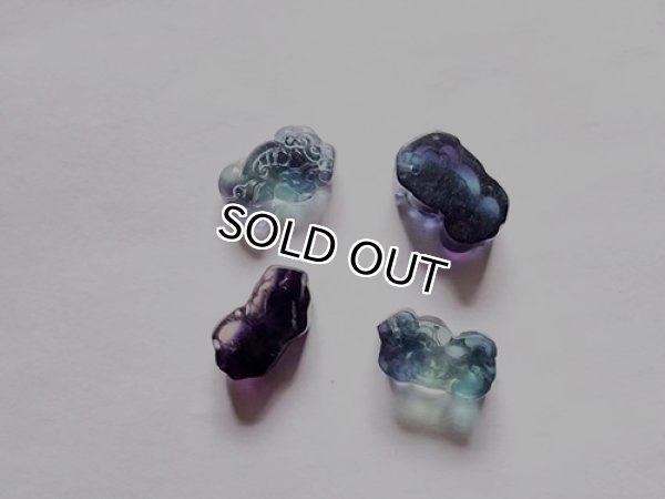 플로라이트 비휴 펜던트,