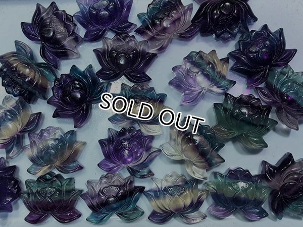 Photo4: 플로라이트 연꽃  펜던트 목걸이용 조각 펜던트  10알 구매시 20% OFF : 사이즈 28mm x 너비:21mm x 두께:8mm (4)