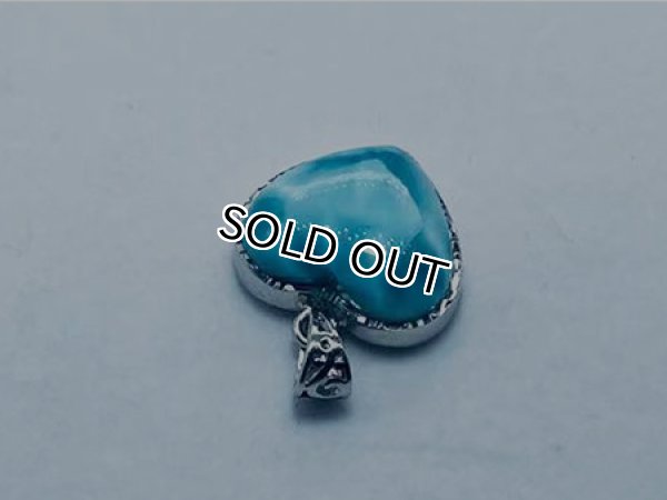 라리마 펜던트,