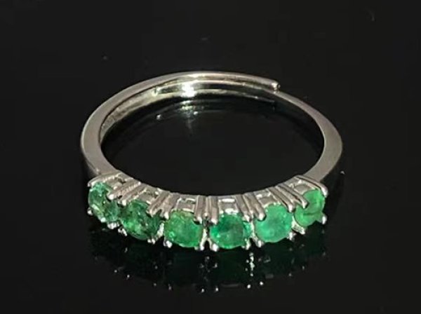 에메랄드 반지,